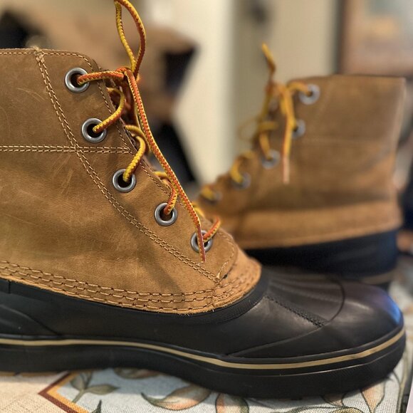 SOREL - Men\'s Cheyanne Metro Lace Waterproof Insulated Winter Boot - 9.5/42.5